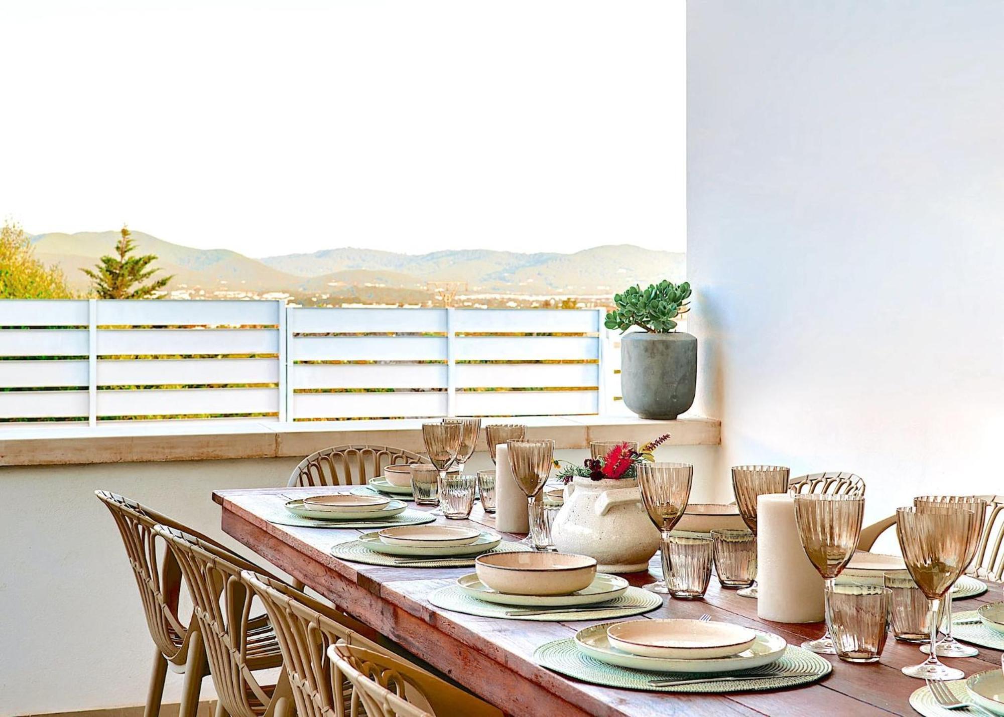 Villa Romeo 2Km From Ibiza Town And 1Km From Talamanca Beach Santa Eularia des Riu Buitenkant foto